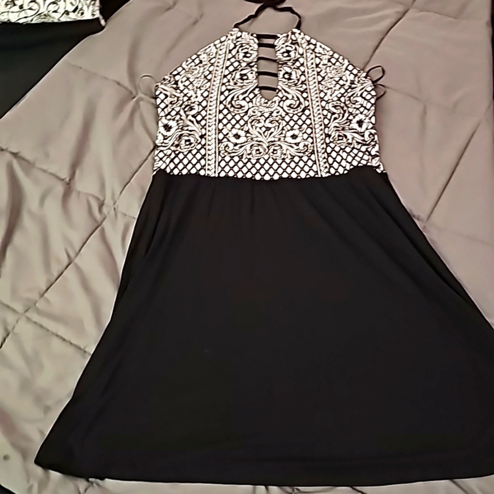METAL MULISHA DRESS